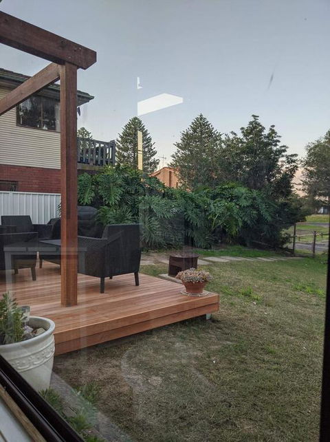 Shellharbour Beach Cottage - Walk Onto Patrolled Beach With Flags In Summer - Stayed 3