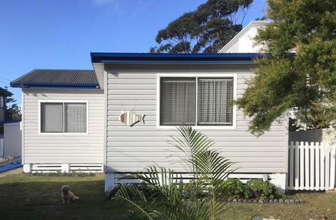 Shellharbour Beach Cottage - Walk Onto Patrolled Beach With Flags In Summer - Stayed 2
