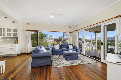 Shellseekers, 4 Hodgson Street - Stays Accommodation 2