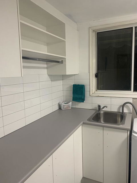 Shepp Central Apartment - Stays Accommodation 3