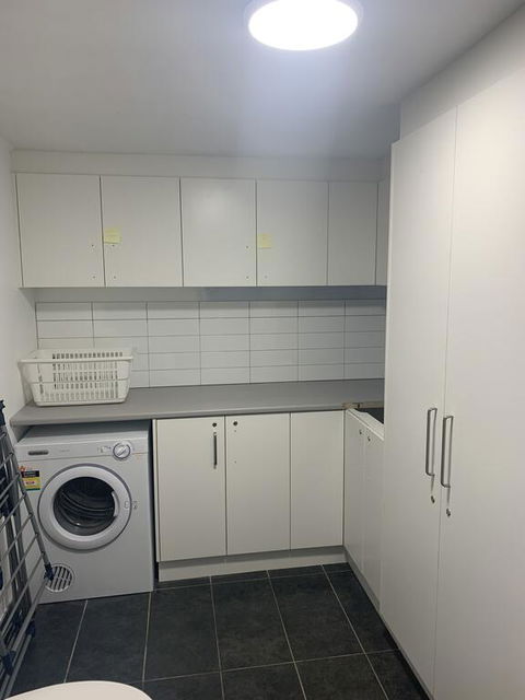 Shepp Central Apartment - Stays Accommodation 1