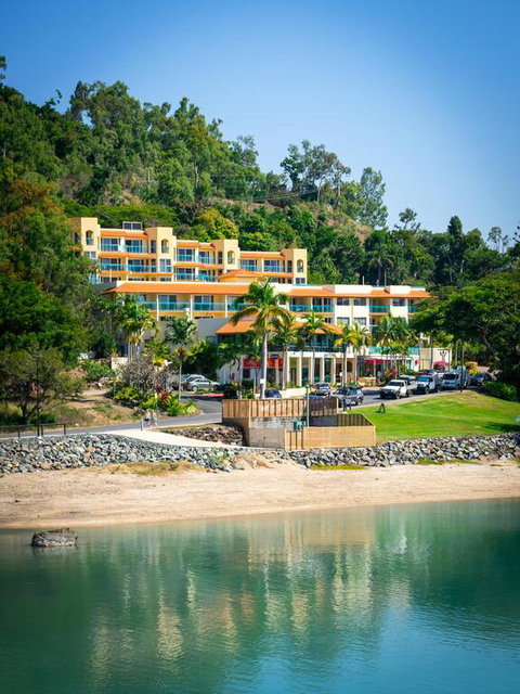 Shingley Beach Resort - Whitsundays - Stays Accommodation 3