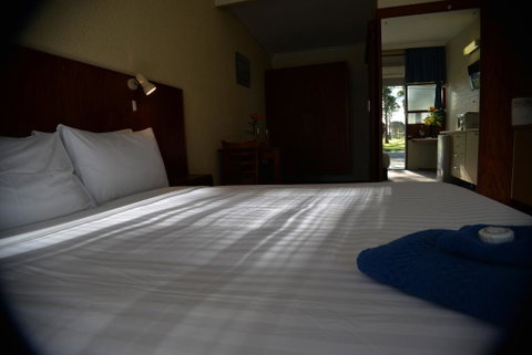 Ship Inn Motel - Stayed 2