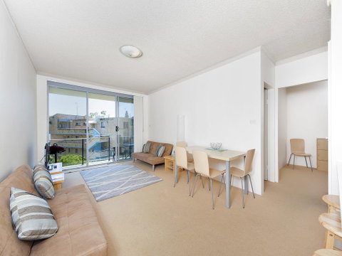 Shoal Bay Road, Bella Vista, Unit 17, 19 - Stayed 2