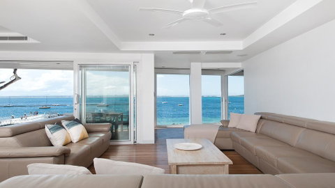 Shoal Bay Views - Stayed 2