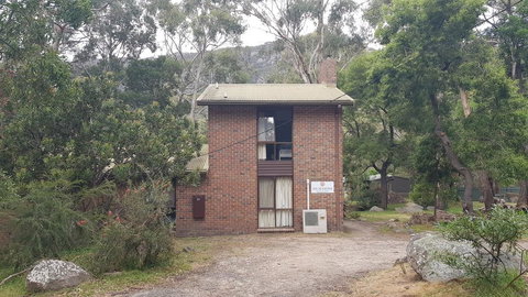 Six Seasons - Halls Gap - Stayed 1