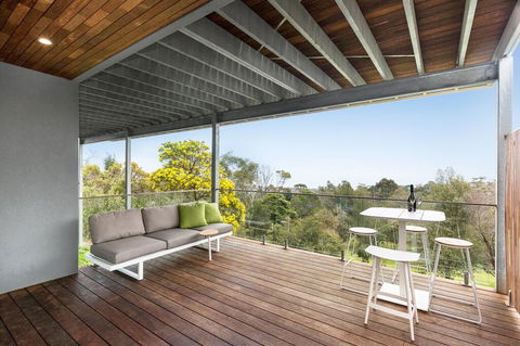 Skyluxe Luxury Retreat With Water Views And Deluxe Interior From Every Room - Stayed 2