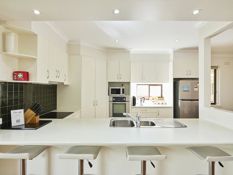 Skymirror Villa - Stayed 1