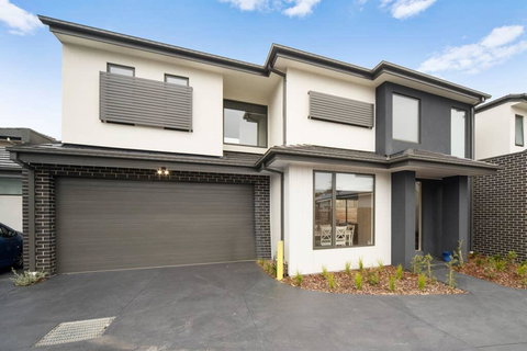 Sleek, Modern Capel Sound! - Stayed 2