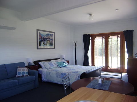 Sleepy Hollow Hideout - Hideout 1 - Stays Accommodation 2