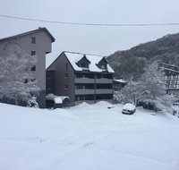 Snow Ski Apartments 19