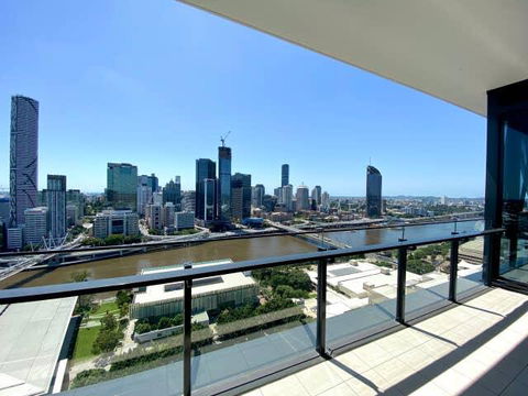 South Bank Riverside Sub Apartment - Stayed 2