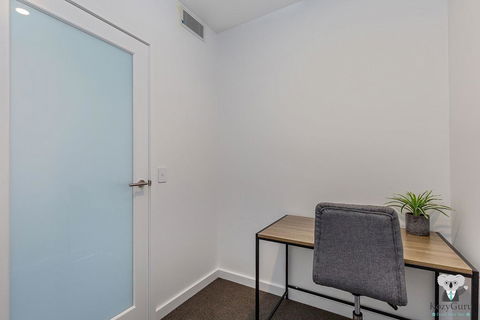 South Brisbane Kozy 1Bed APT + FREE Parking QSB001 - Stayed 1