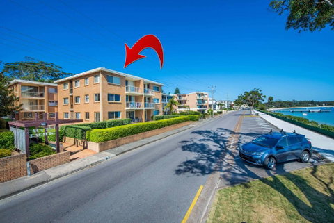 South Pacific, Unit 2/13-15 Shoal Bay Road - Stayed 2