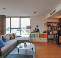 Spacious 2 Bedroom Flat In Wolli Creek - Stays Accommodation
