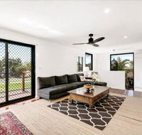 Spacious 2 Bedroom Townhouse In Southport - Stayed