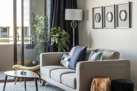 SPACIOUS BRAND NEW // 1BR // IN GORGEOUS BARTON - Stayed 3