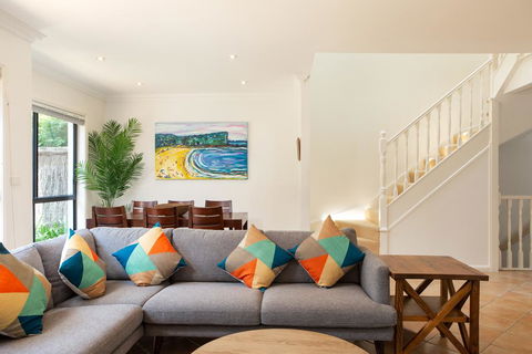 Spacious Home In The Heart Of Avalon Beach - Stayed 1