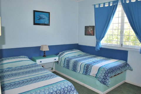 SPARKLING WATERS, UNIT 1 - Stayed 3