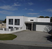 Spectacular Holiday Living - Stayed