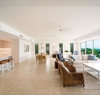 Splendeur Sur La Mer - Three Bedroom - Stays Accommodation