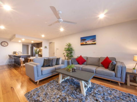 Stawealth Westside Apartments - Stayed 2