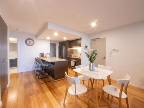 Stawealth Westside Apartments - Stayed 3