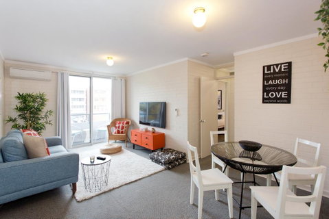 Stay Okay Central - Fremantle - Stays Accommodation 0