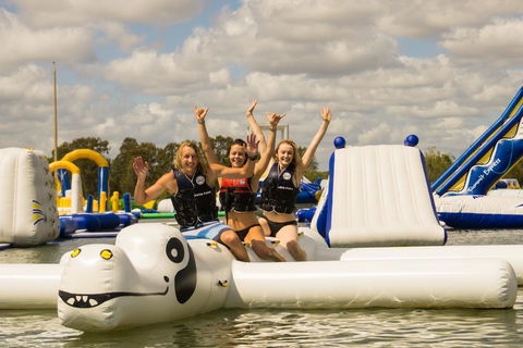 Stoney Park Holiday Park - Stays Accommodation 2