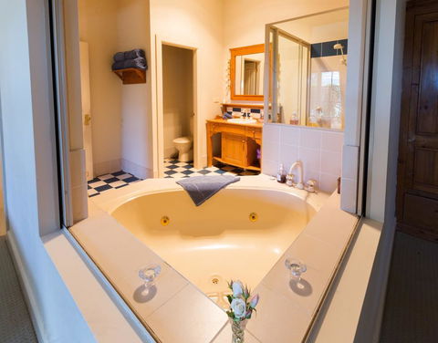Strathearn Park Lodge - Stays Accommodation 3
