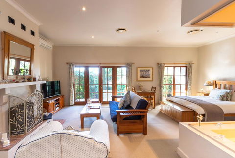 Strathearn Park Lodge - Stays Accommodation 0