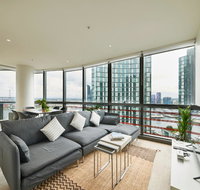 STUNNING 2 BED 2 BATH STYLISH UNIT // FREE PARKING - Stayed