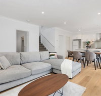 Style Comfort and Convenience - Stayed