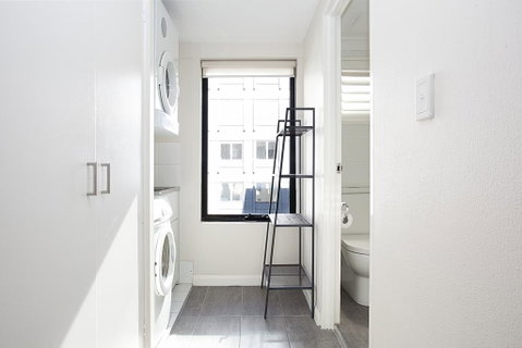 Stylish Loft Steps From City In Best Neighbourhood - Stayed 3