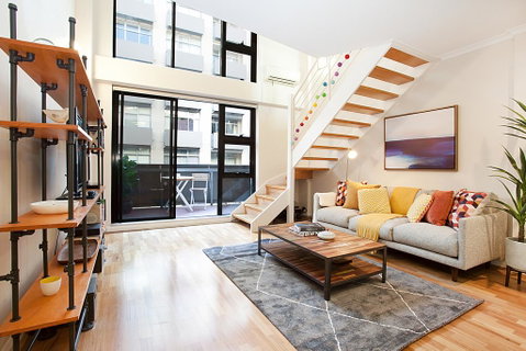 Stylish Loft Steps From City In Best Neighbourhood - Stayed 0