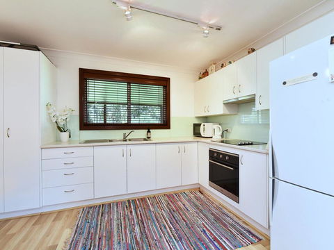 Summerfield Cottage - Hunter Valley, Renovated House In Central North Rothbury - Stayed 1