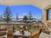 Sundowner Apartment 2