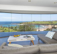 Sunrise Over Easts 2 - ocean views walk to beach - Stays Accommodation