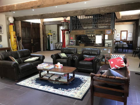 Sunset Cottages - Stays Accommodation 2