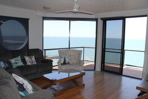 Sunset Sails Redcliffe - Stayed 3