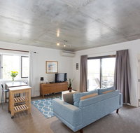 Sunsets by the Beach - Fremantle - Stays Accommodation