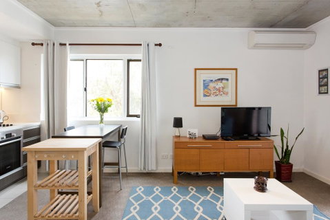 Sunsets By The Beach - Fremantle - Stays Accommodation 3