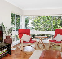 Surf Beach Views - quiet position close to beach - Stays Accommodation