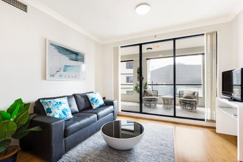 Surry Hills Fully Self Contained Modern 1 Bed Apartment (1012ELZ) - Stayed 1