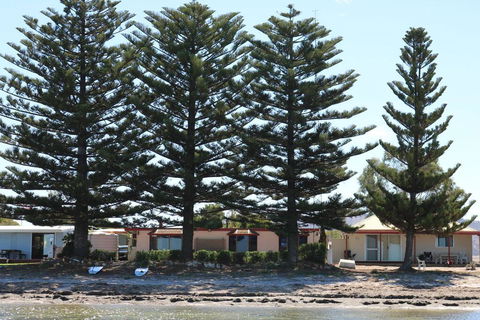 Tall Pines Beach House At Mount Dutton Bay (part Of Coffin Bay Waterways) - Stayed 1