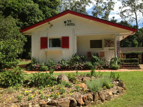 Tall Trees Motel Mountain Retreat - Stayed 3