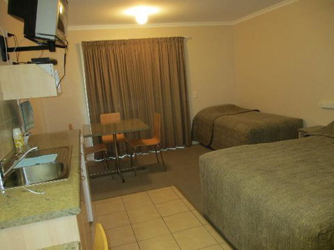 Tambo Mill Motel & Caravan Park - Stayed 3