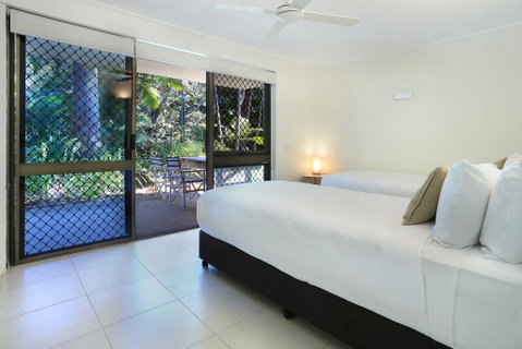 Tea Trees - Stayed 2