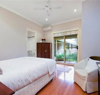The Acreage Luxury BB and Guesthouse - Stays Accommodation