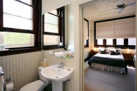 The Bank Guesthouse - Stayed 0